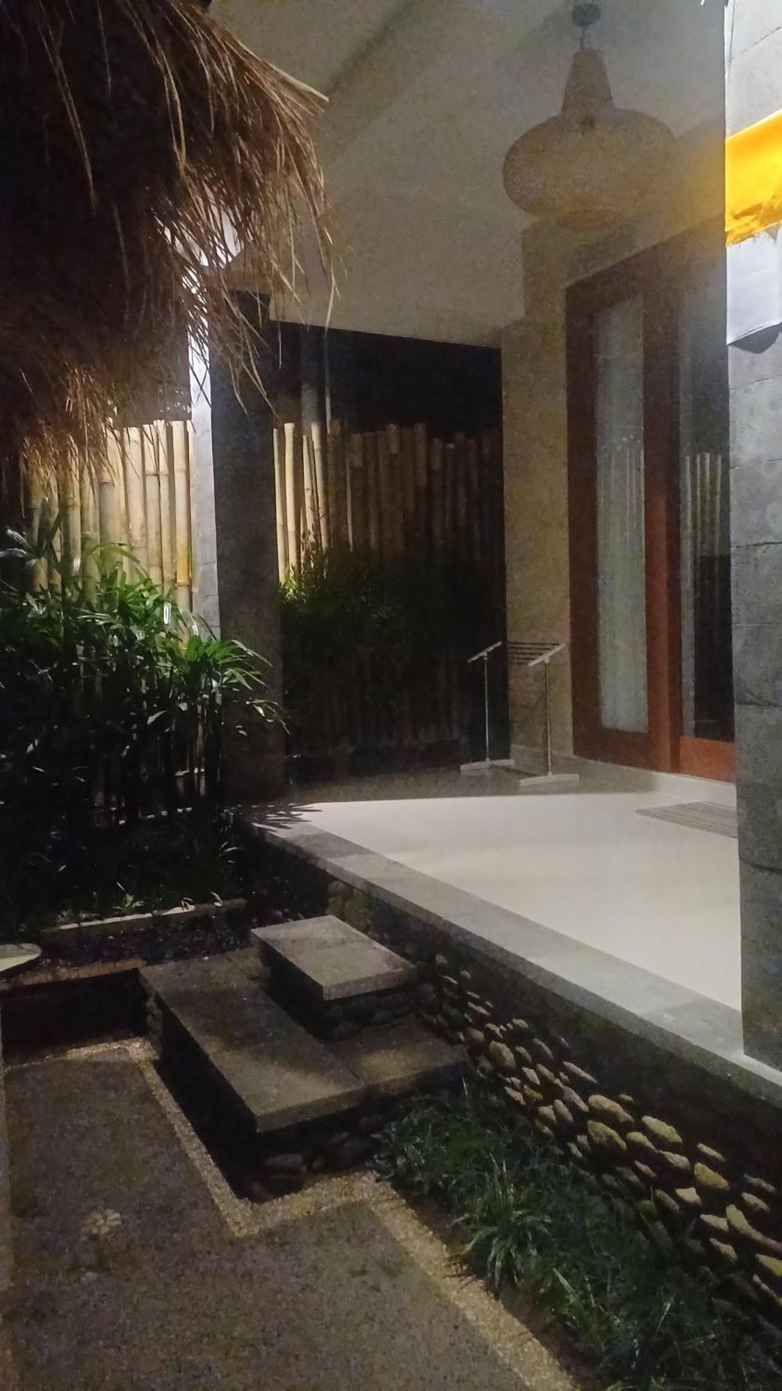 Nugraha Guesthouse 1 أوبود المظهر الخارجي الصورة